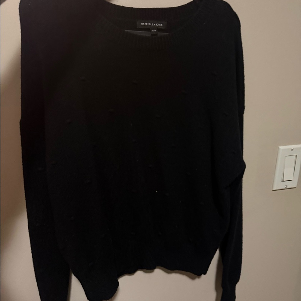 Kendall & Kylie Classic Black Crew Neck Sweater